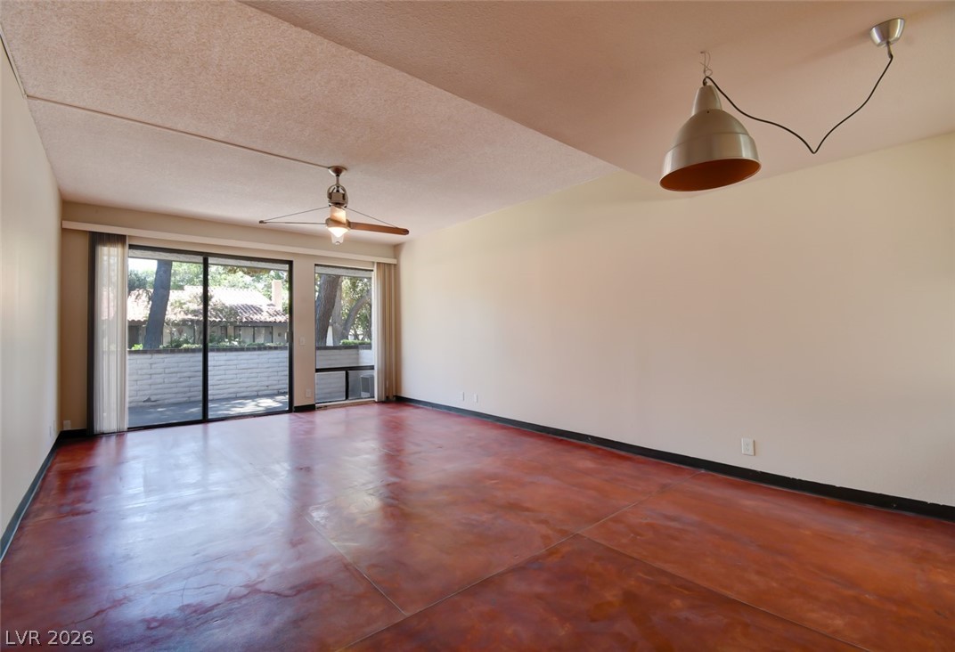 3460 Pino Circle Property Photo 9