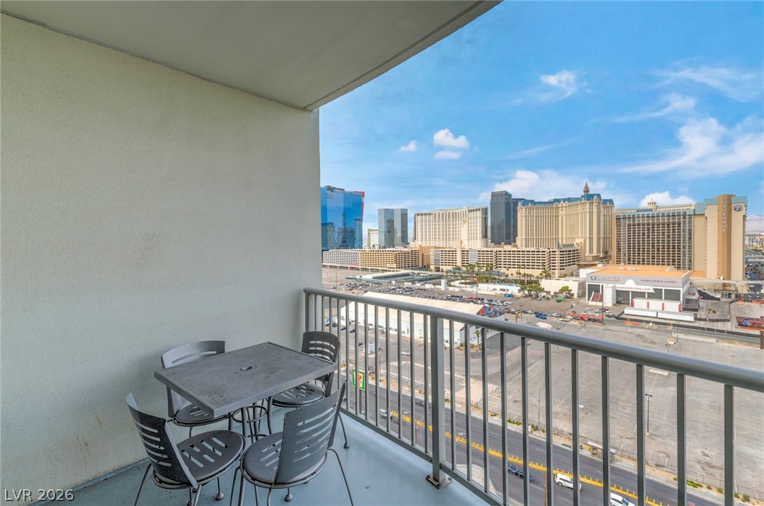 211 East Flamingo Road 1504 Property Photo 13