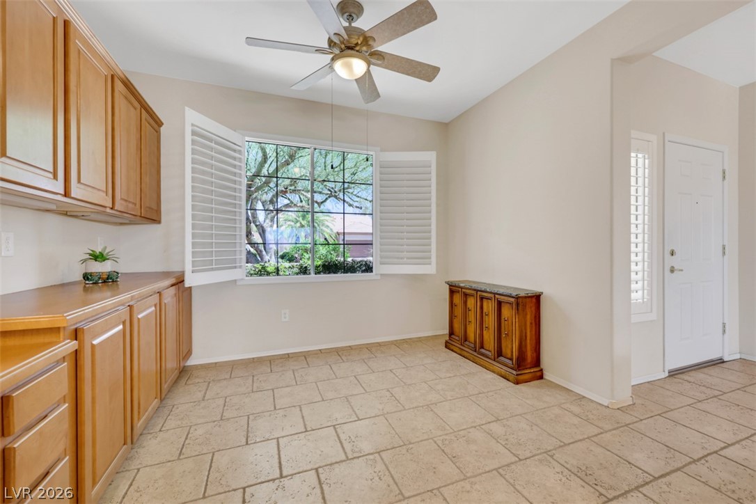 2093 Mountain City Street Property Photo 10