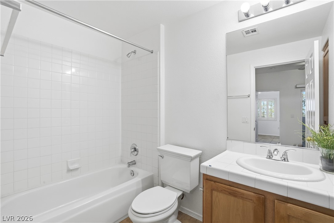 8501 West University Avenue 2089 Property Photo 12