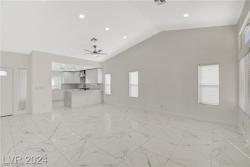 544 Terrace Point Drive Property Photo 5