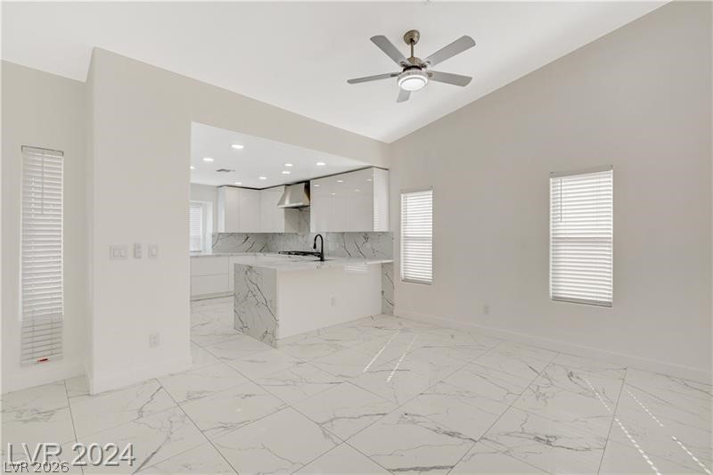544 Terrace Point Drive Property Photo 10