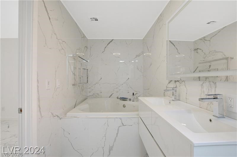 544 Terrace Point Drive Property Photo 30