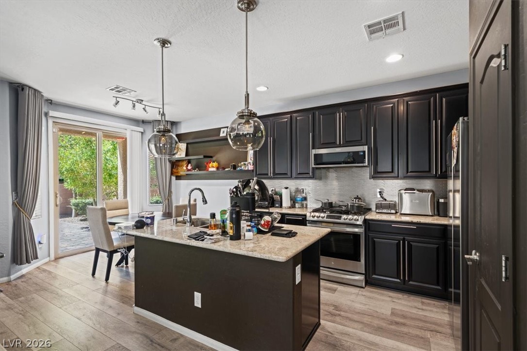 10861 Woods Hole Bay Property Photo 13