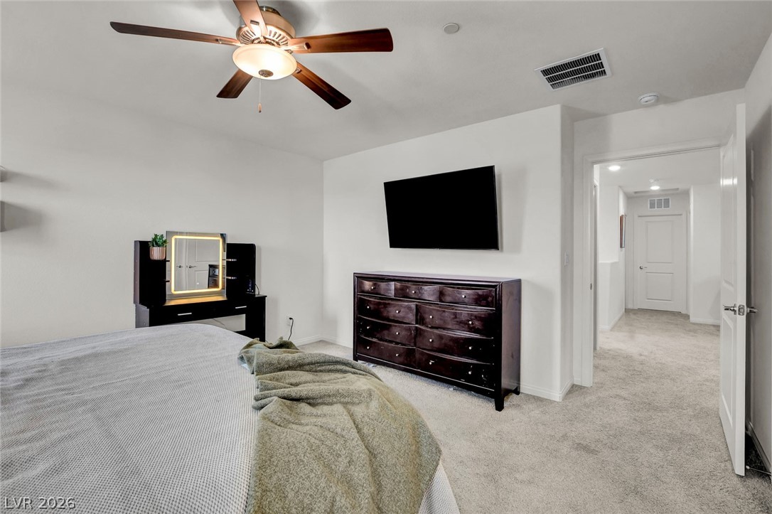 10927 Cambridge Lakes Avenue Property Photo 25