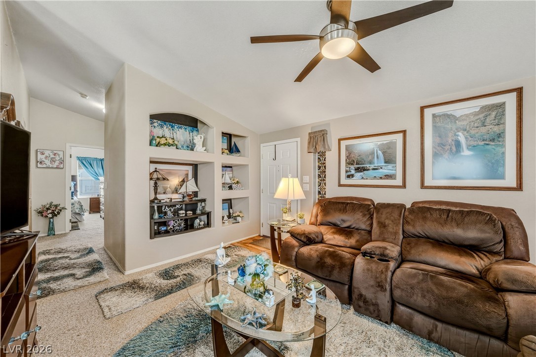 320 Montecito Drive Property Photo 4