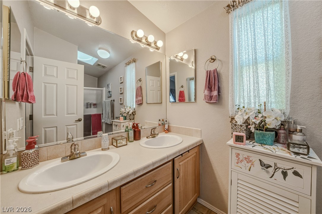 320 Montecito Drive Property Photo 18