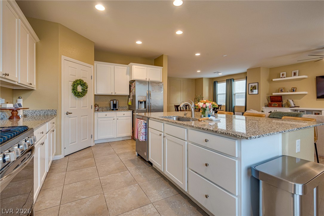 5917 Lavender Breeze Street Property Photo 13