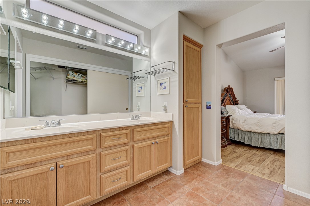 2621 Lotus Hill Drive Property Photo 32
