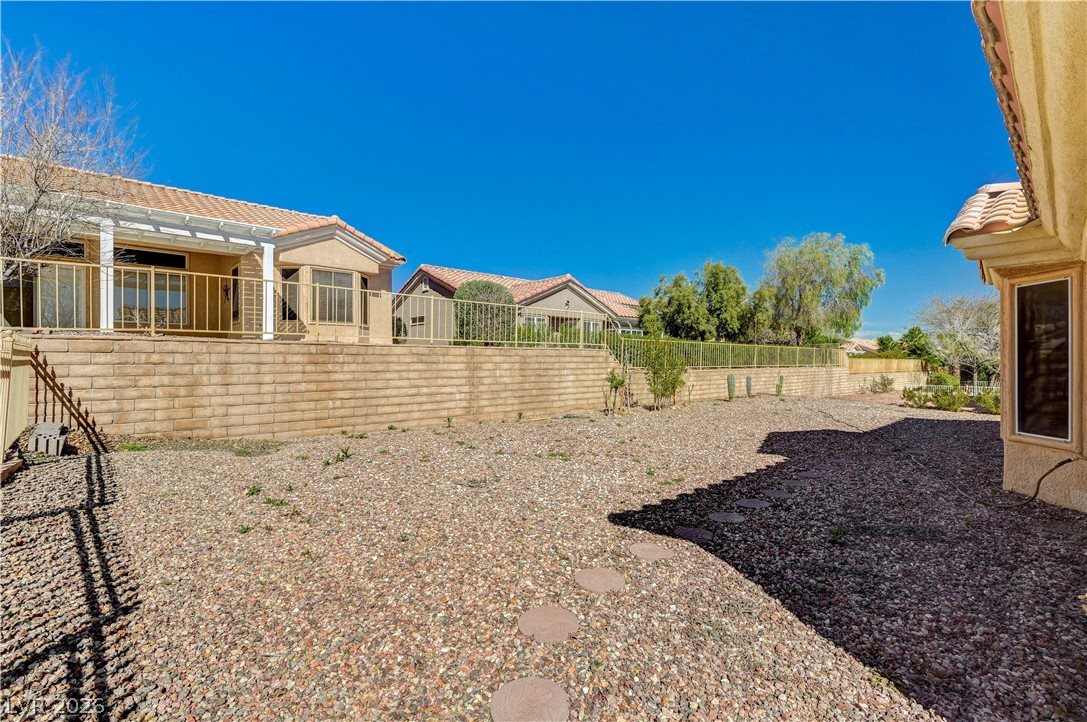 2621 Lotus Hill Drive Property Photo 41