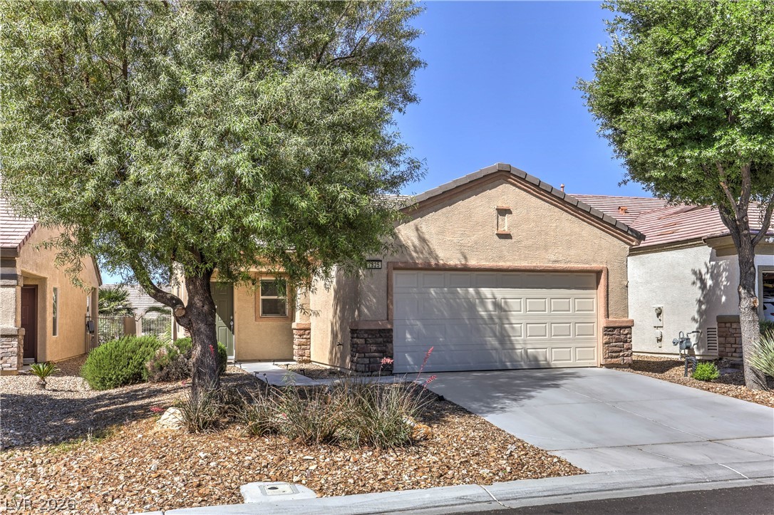 7825 Wading Bird Way Property Photo 3