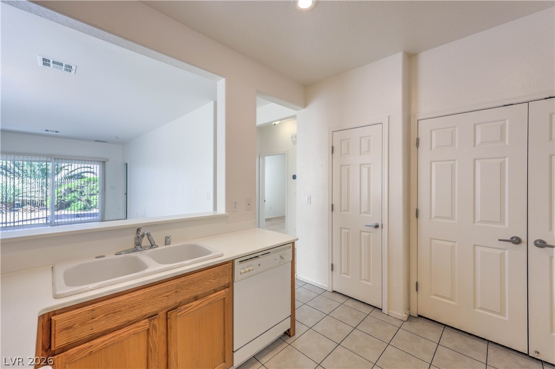7825 Wading Bird Way Property Photo 15