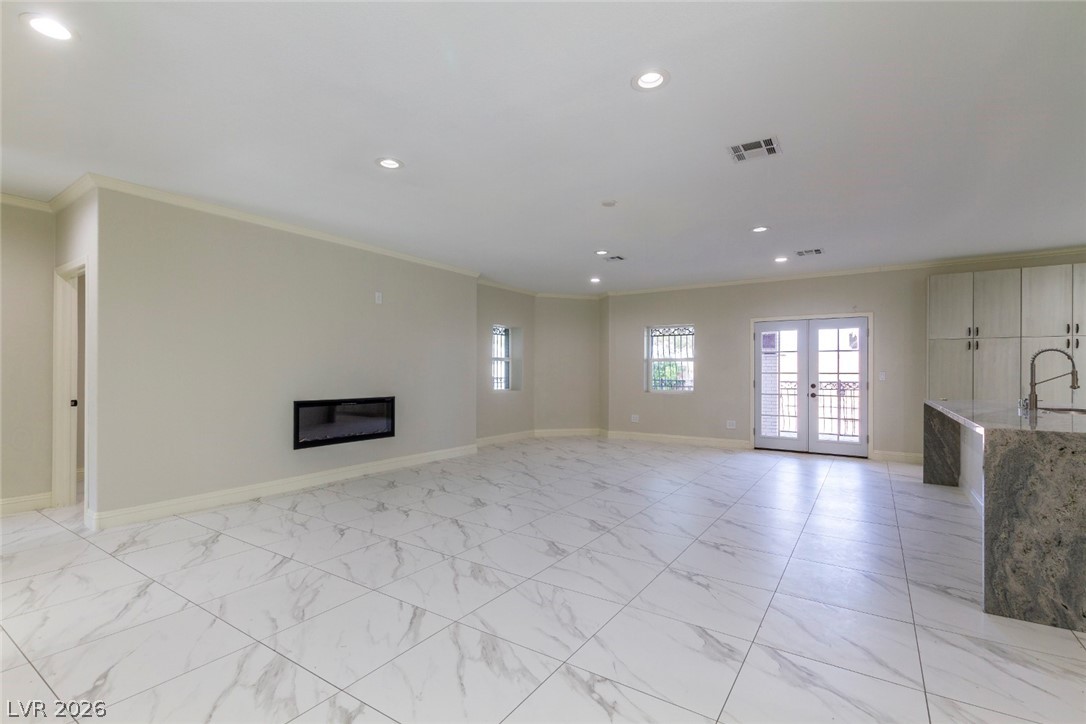 60 East Levi Avenue Property Photo 11