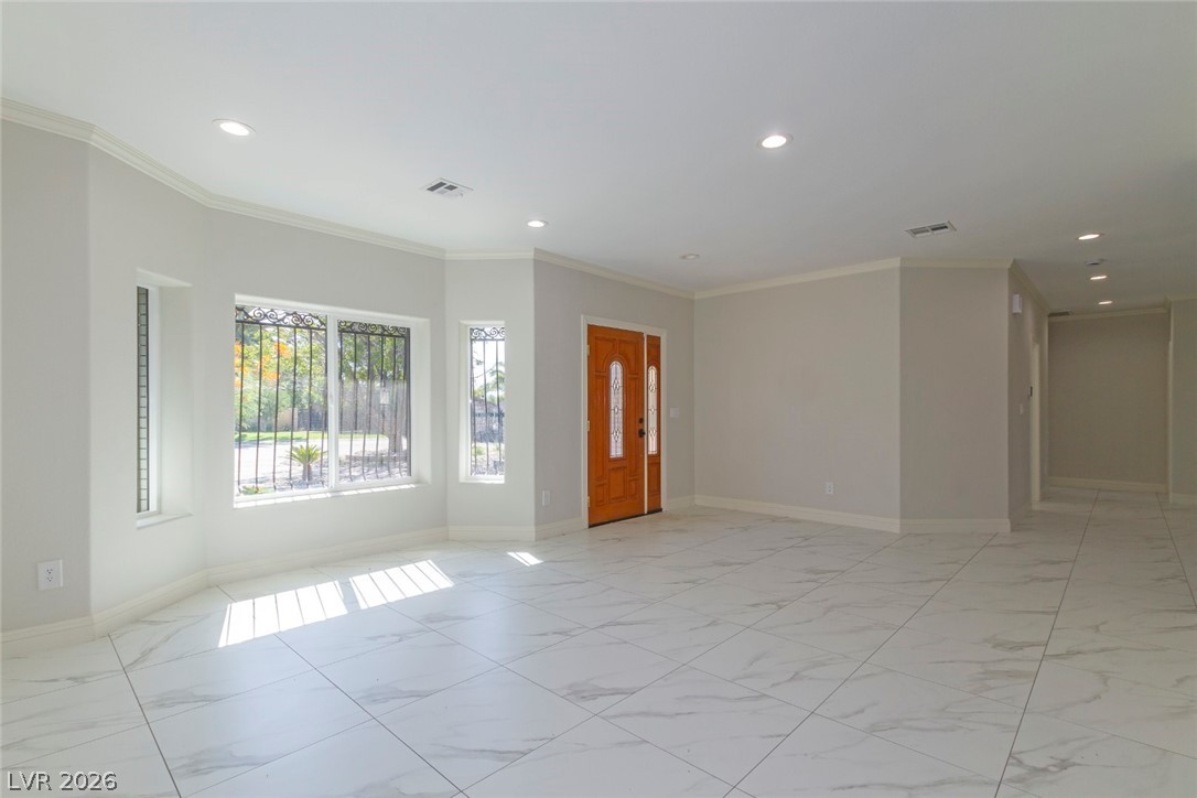 60 East Levi Avenue Property Photo 27