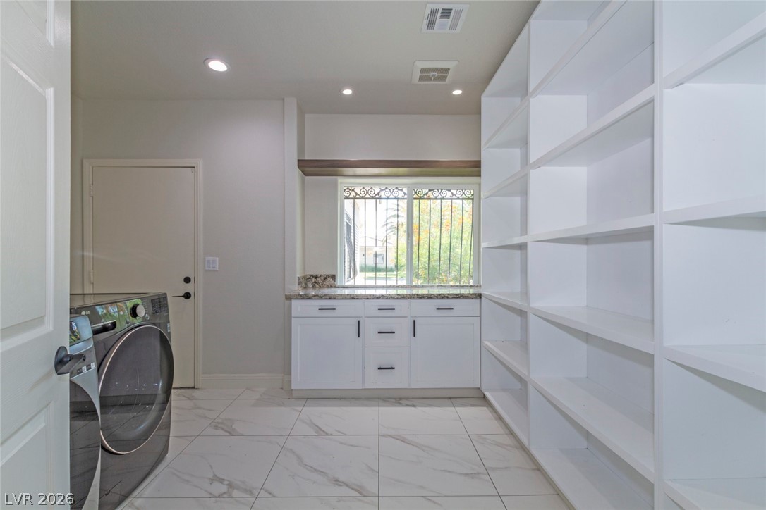 60 East Levi Avenue Property Photo 35