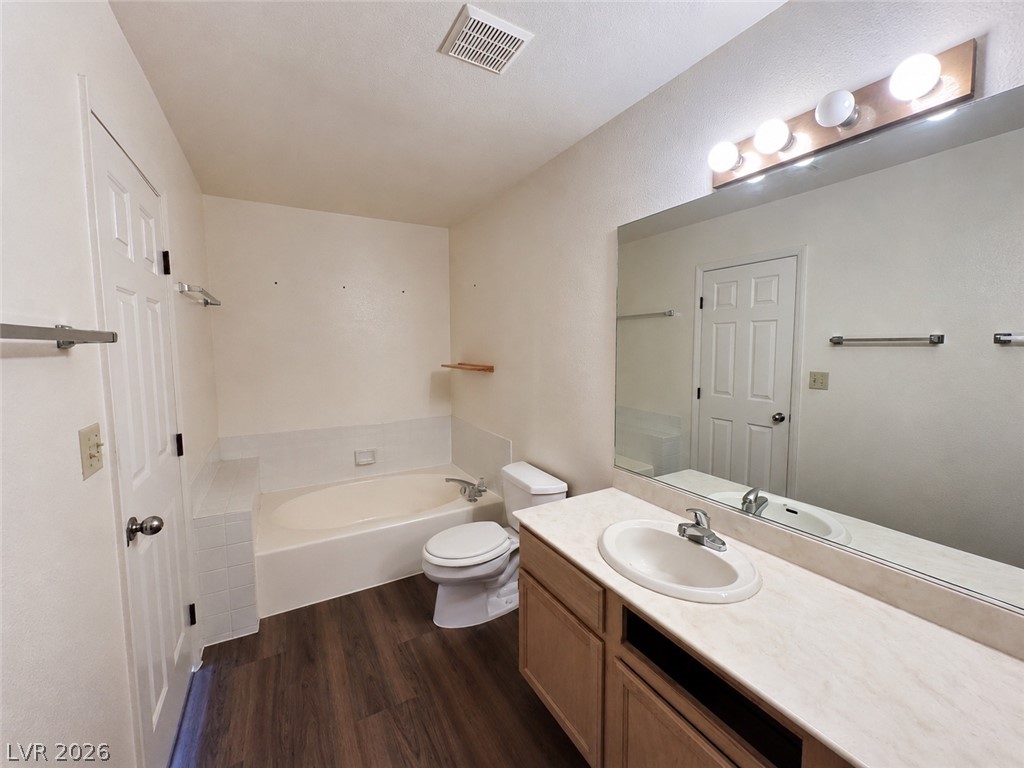 6353 Formula Way Property Photo 8