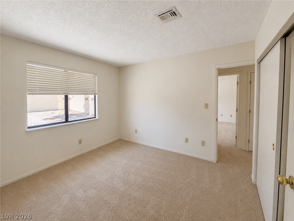 6353 Formula Way Property Photo 10