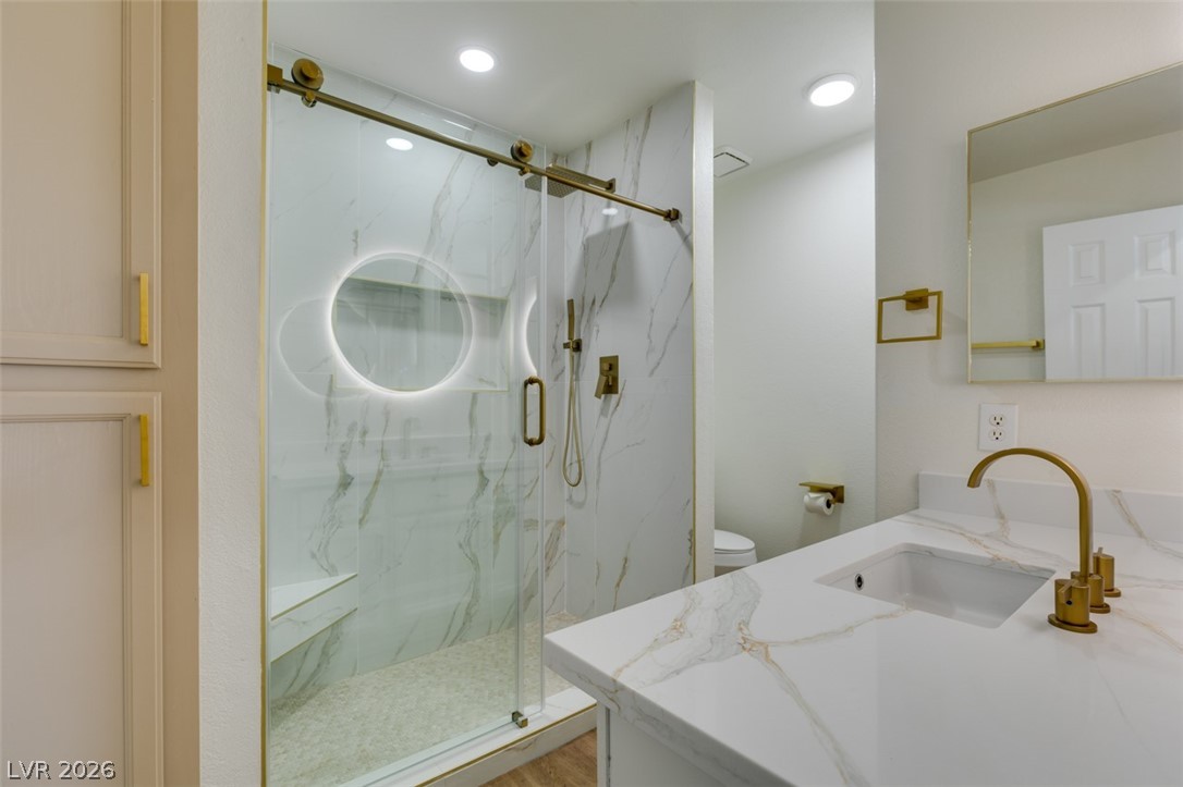 7824 Villa Finestra Drive Property Photo 6