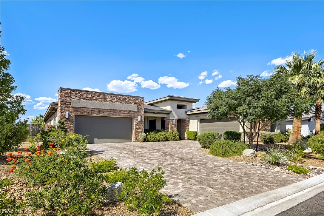 8494 Wolf Mountain Court Property Photo