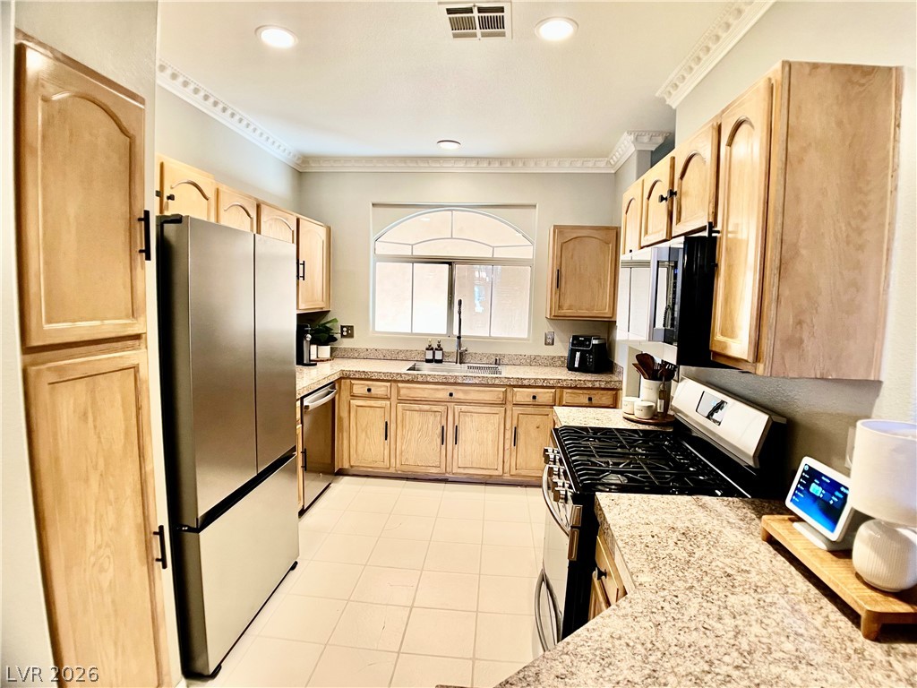 2050 West Warm Springs 321 Property Photo 6