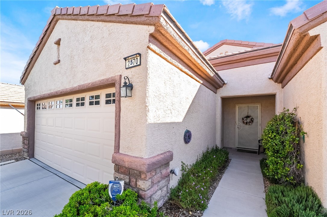 2570 Cosmic Dust Street Property Photo 4