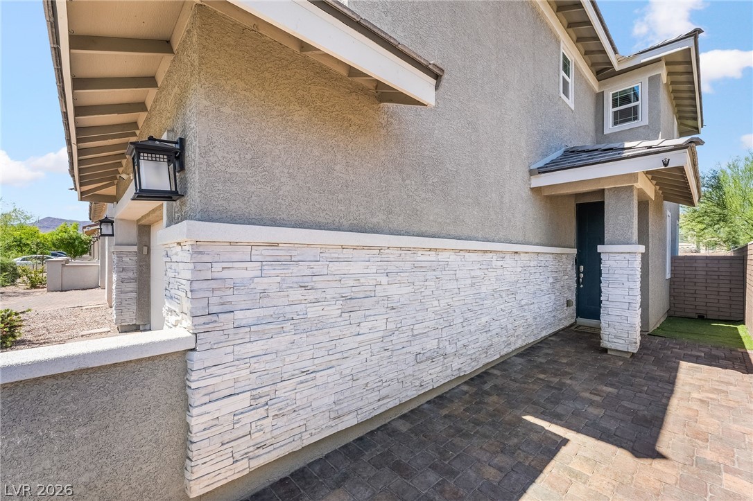 360 Misterioso Street Property Photo 2