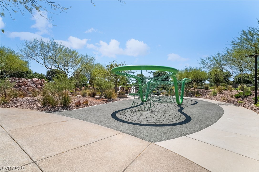 360 Misterioso Street Property Photo 43