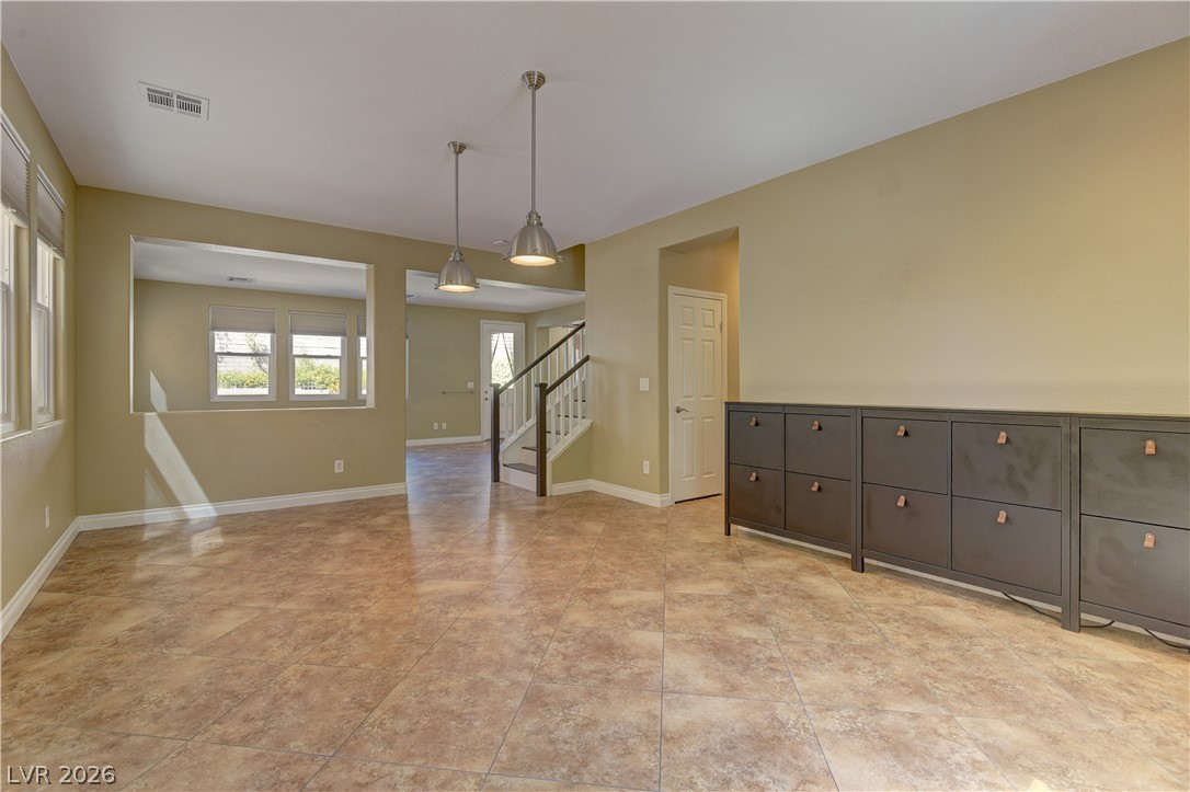 561 Ivy Spring Street Property Photo 7
