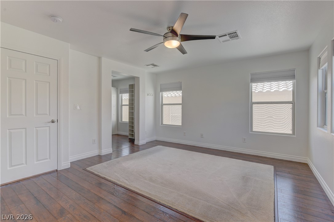 561 Ivy Spring Street Property Photo 18