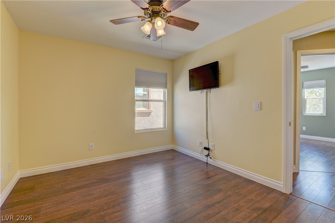 561 Ivy Spring Street Property Photo 25