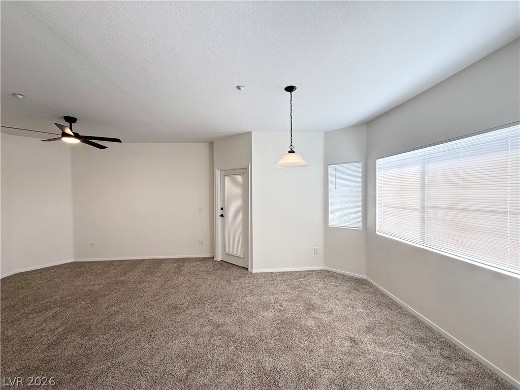 833 Aspen Peak Loop 922 Property Photo 14