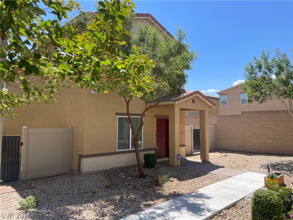 7305 Halo Falls Street Property Photo 3
