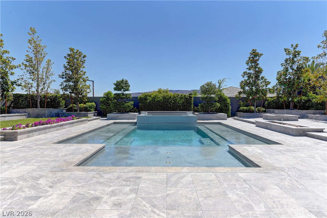 12439 Sky Bluff Court Property Photo 48