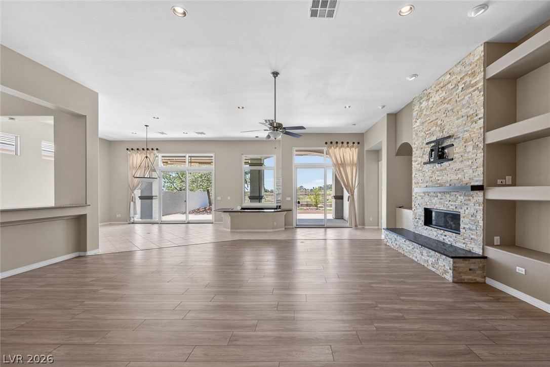 9437 Canyon Mesa Drive Property Photo 6