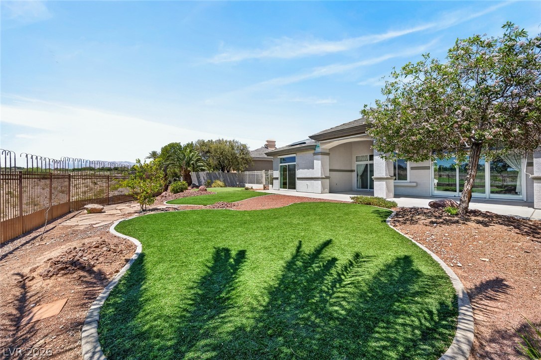 9437 Canyon Mesa Drive Property Photo 41