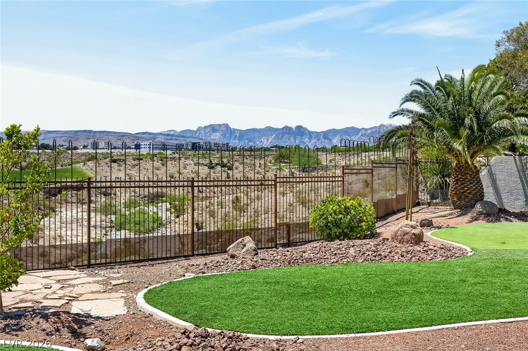 9437 Canyon Mesa Drive Property Photo 45