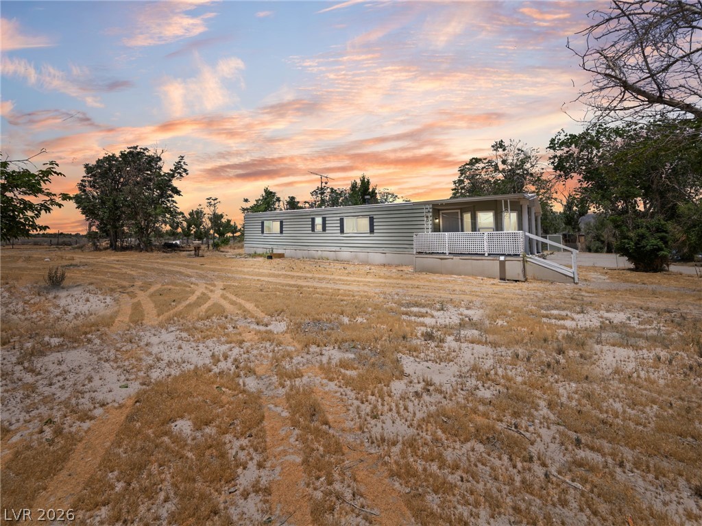 420 East Quartz Avenue Property Photo 3