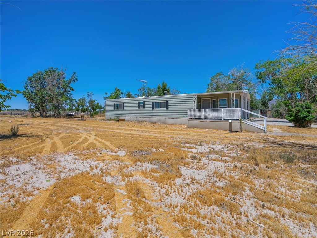 420 East Quartz Avenue Property Photo 6