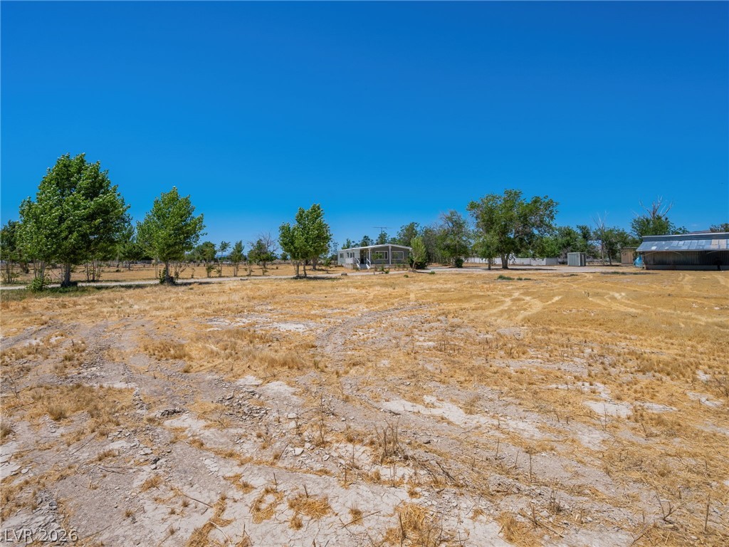 420 East Quartz Avenue Property Photo 13