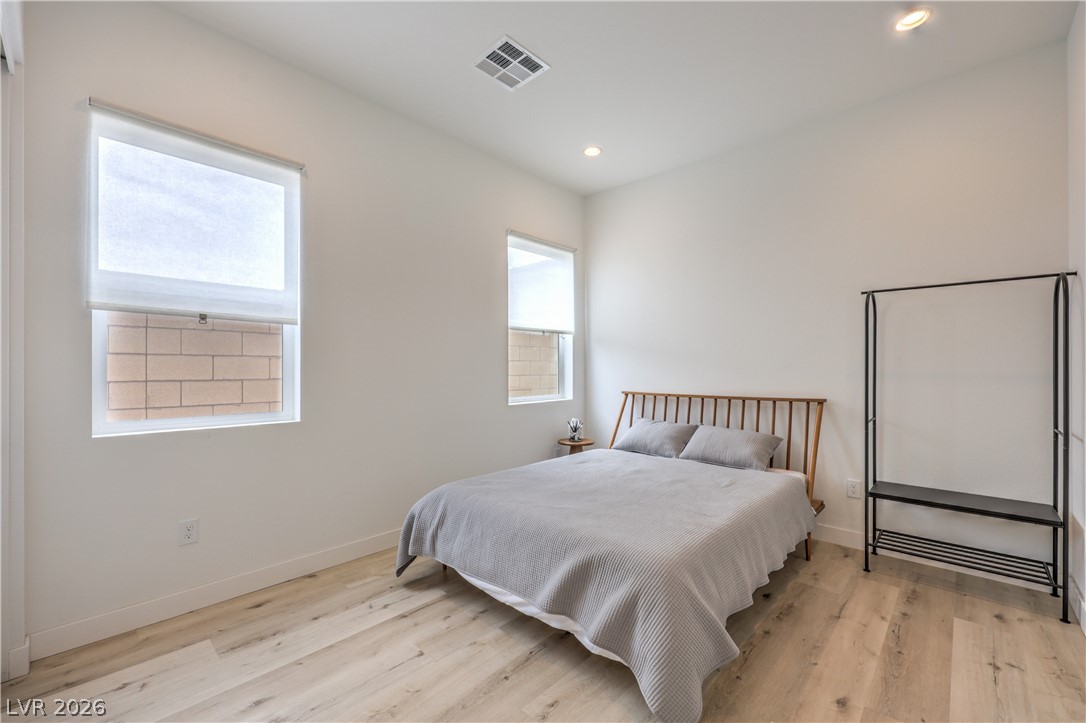 8935 Cassia Winds Street Property Photo 21