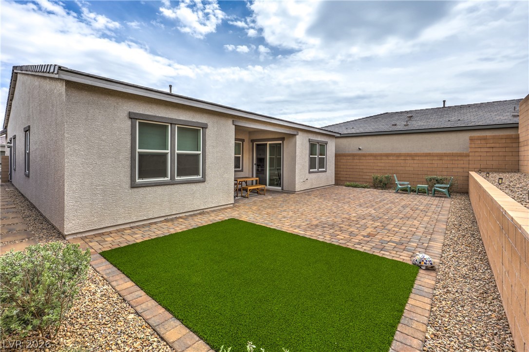 8935 Cassia Winds Street Property Photo 33