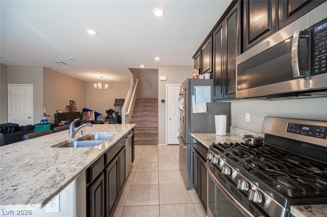 5565 Autumn Cliffs Way Property Photo 11