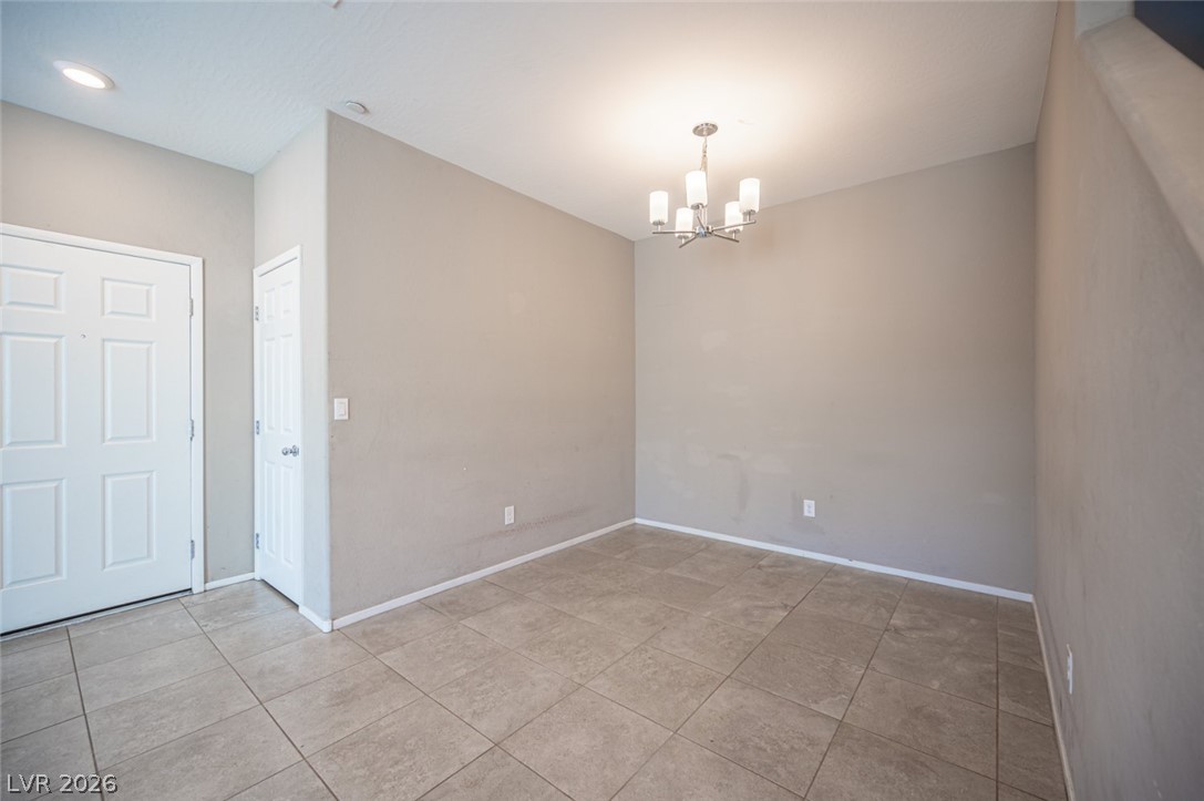 5565 Autumn Cliffs Way Property Photo 23