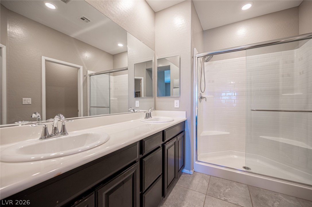 5565 Autumn Cliffs Way Property Photo 30