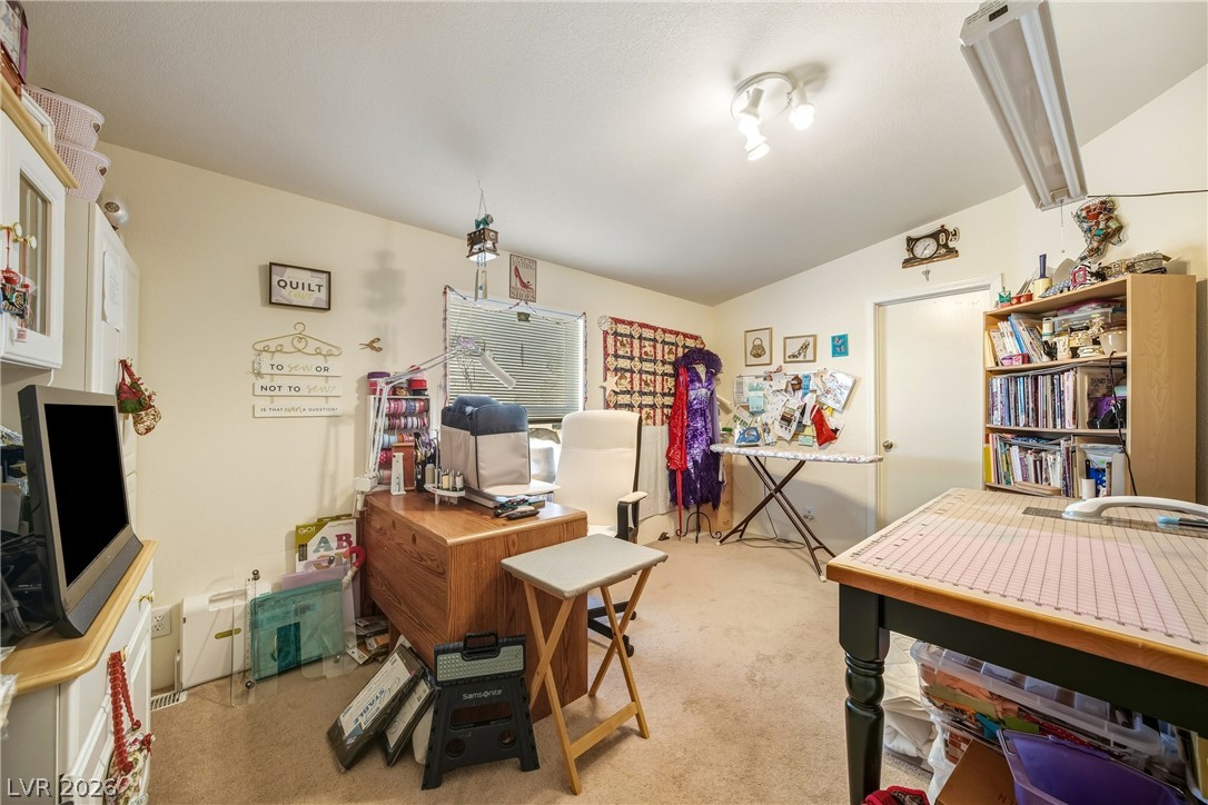 1535 East Pumice Avenue Property Photo 34