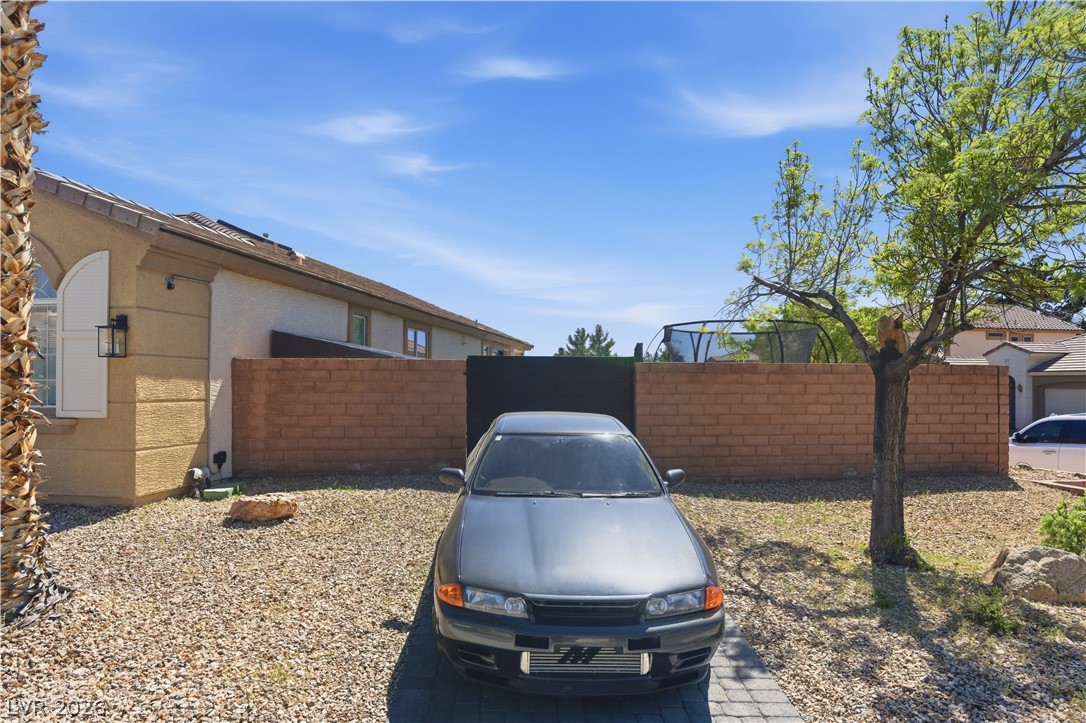 11063 Pegasus Drive Property Photo 5