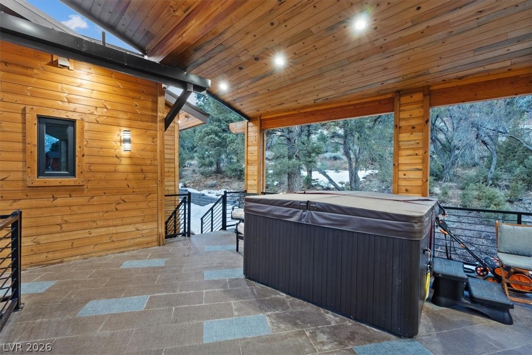 306 Crestview Drive Property Photo 80