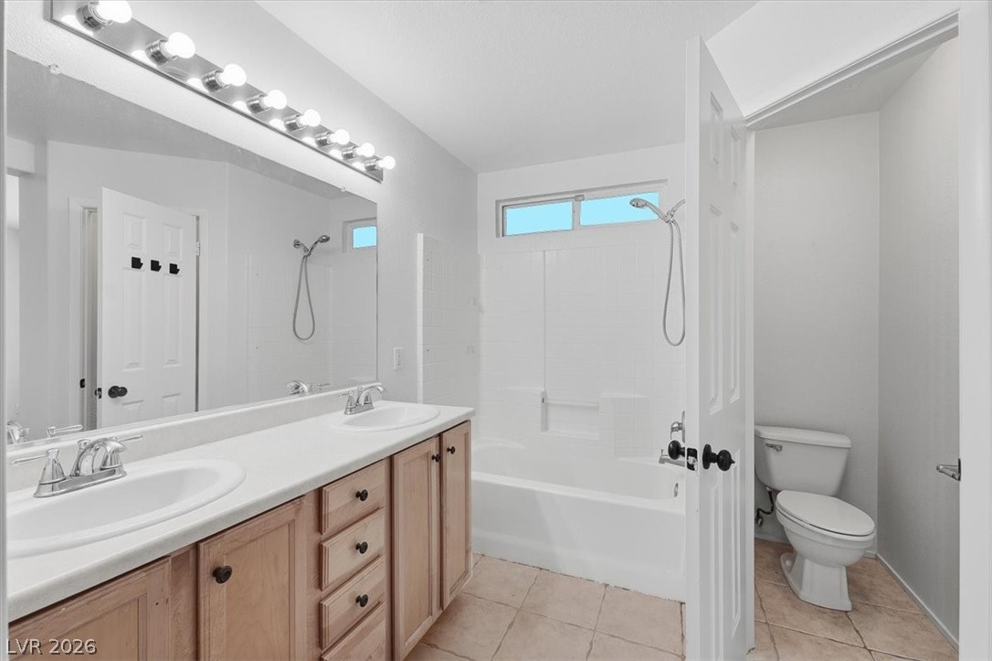 7808 Sungrove Court Property Photo 13