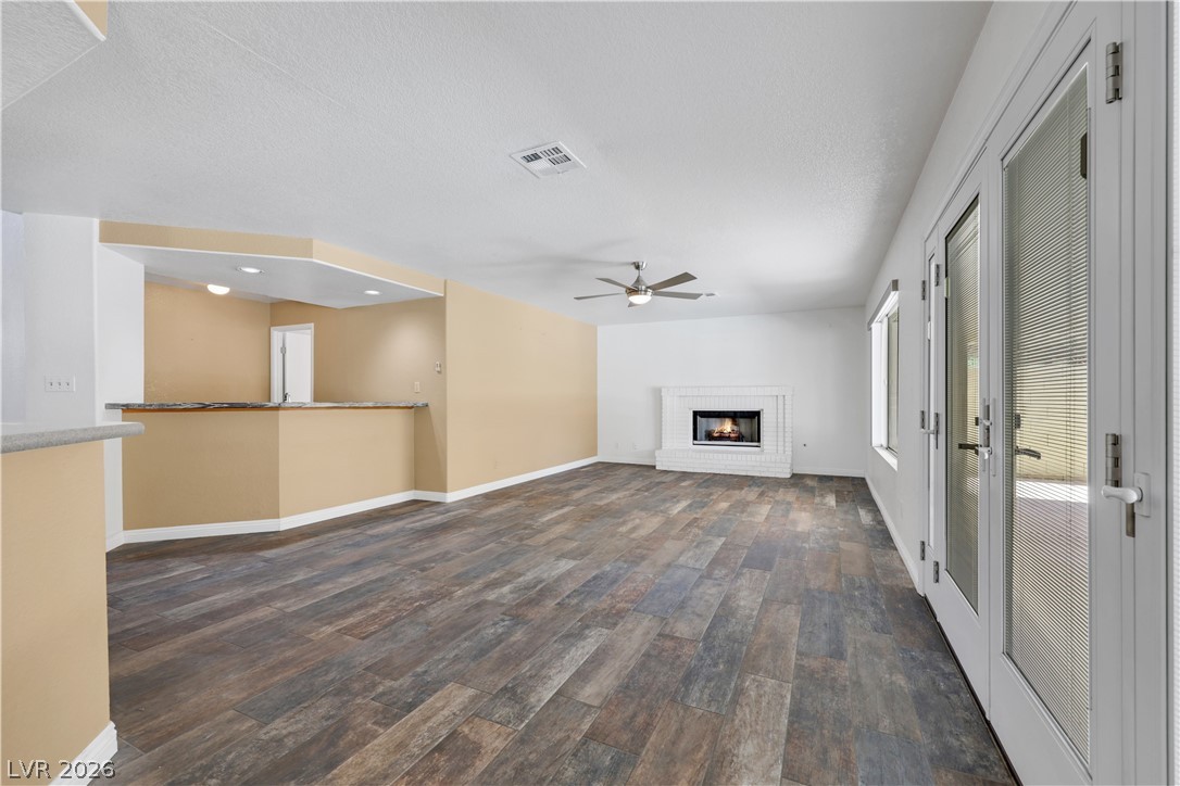 815 Stillwater Lane Property Photo 8