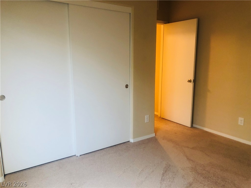 5827 Corbin Avenue Property Photo 13